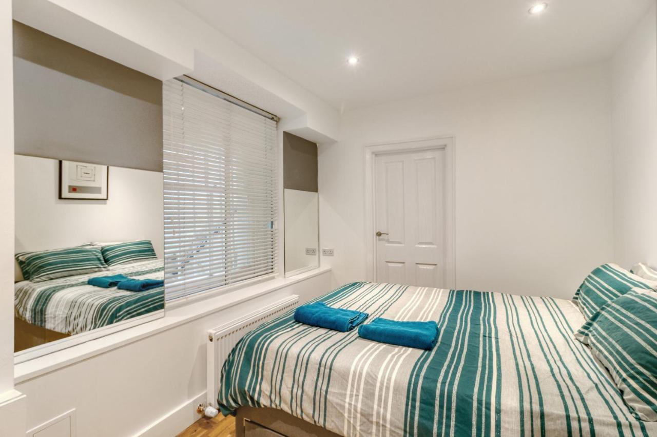 Holland Park Apartment Londen Buitenkant foto
